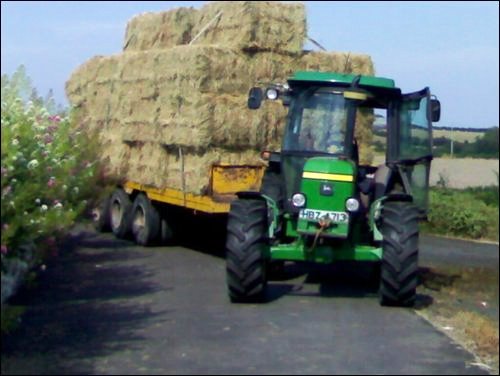 John Deere & Bales